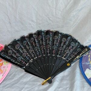 RAVELUXE 🥳 Rave / Party Handheld Fan 🪭 ⚡️⚡️⚡️Multi-Color on Black ⚡️⚡️⚡️